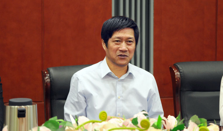 華億集團(tuán)董事長項義水介紹集團(tuán)發(fā)展戰(zhàn)略