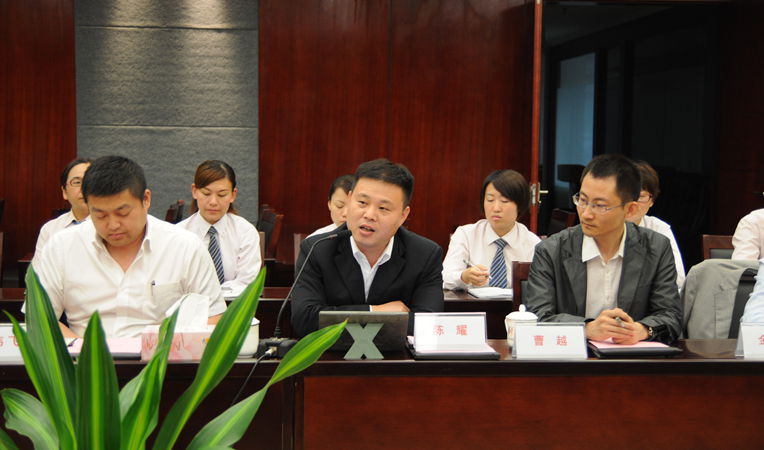 阜陽巨川集團(tuán)總經(jīng)理陳耀致辭