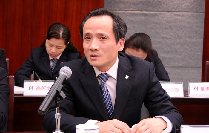 華億國(guó)際副總經(jīng)理陳朝暉討論發(fā)言