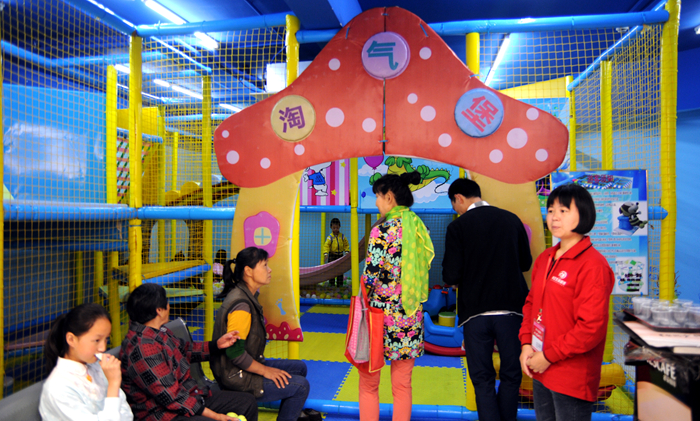 兒童游樂區給小朋友打造一片歡樂的天地