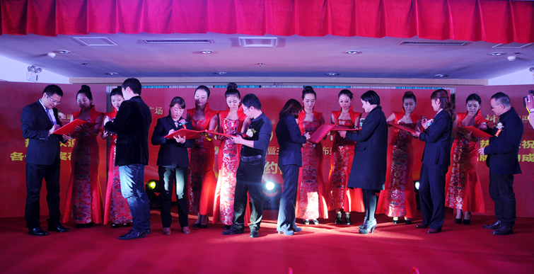 百貨、超市、特業類品牌代表簽約