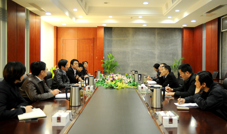 鏡湖區區委書記賀東一行蒞臨華億集團調研