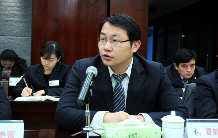 偉晨文化公司副總經理夏新洲討論發言