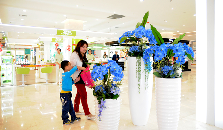 華億國際星隆店購物環境優越