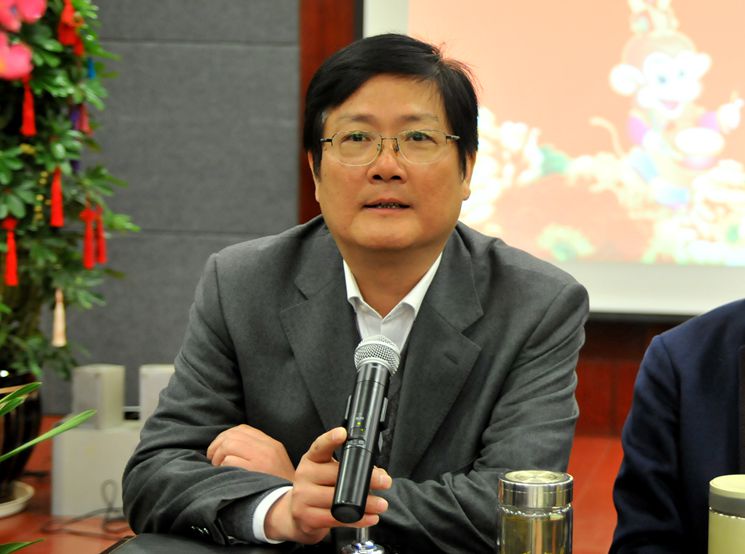 集團黨委書記、副總裁陳愛國主持團拜會