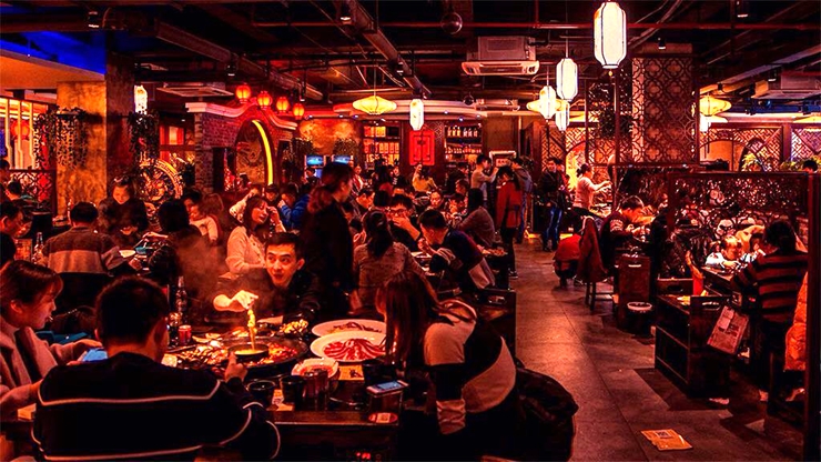 華億美食新天地人氣火爆