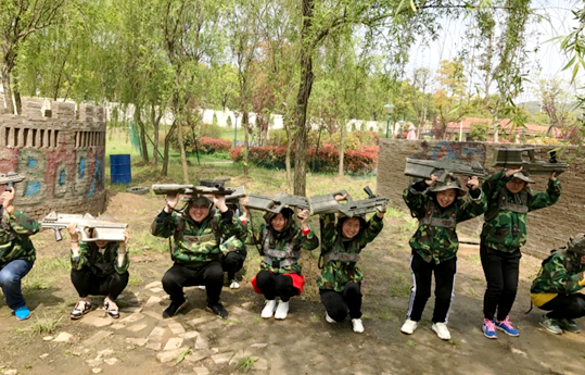 失敗隊接受懲罰